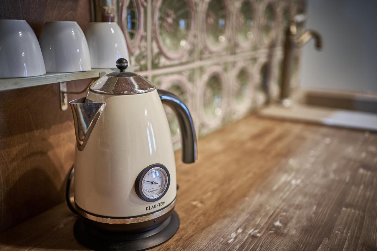 1881 Brasov Old Town Apartments エクステリア 写真