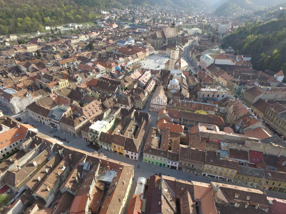 1881 Brasov Old Town Apartments エクステリア 写真